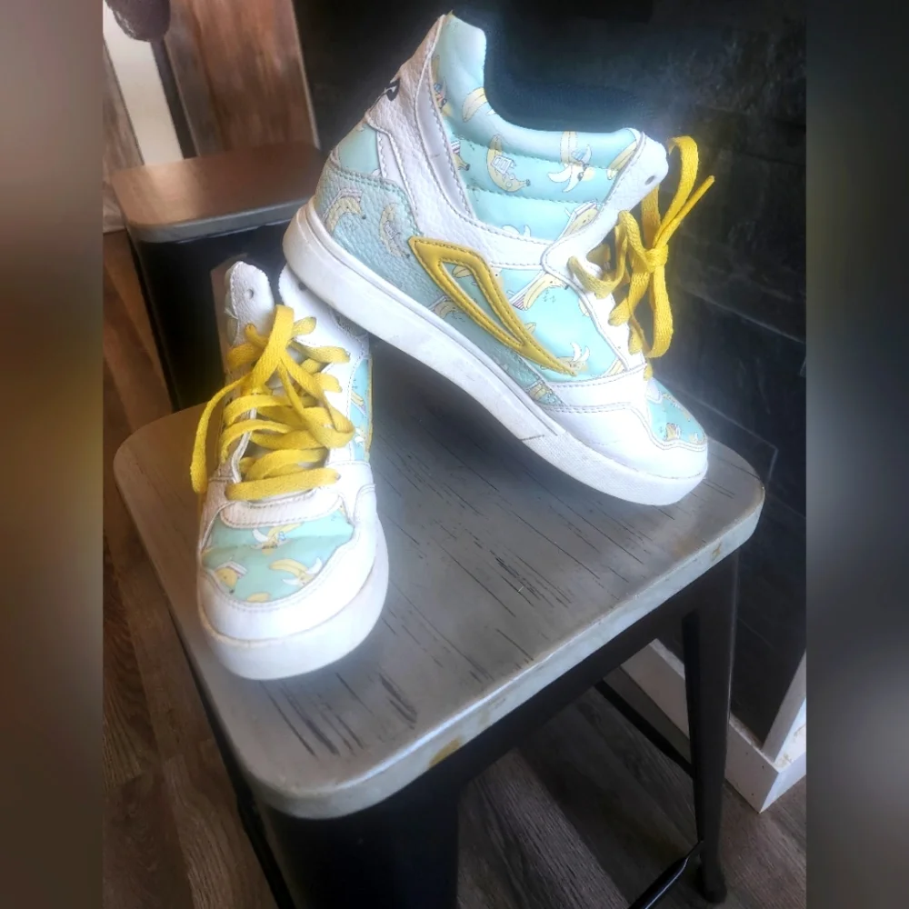 FILA sneakers adorned with bananas!!!